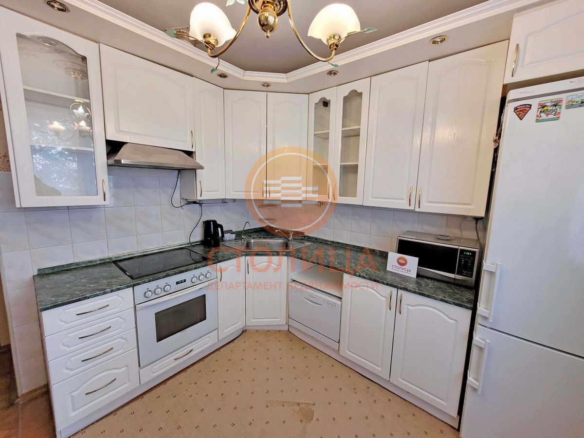 Снять 3-комнатную квартиру