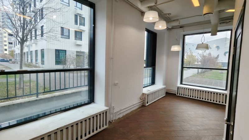 Снять  коммерческую недвижимость