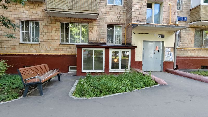 Снять  коммерческую недвижимость