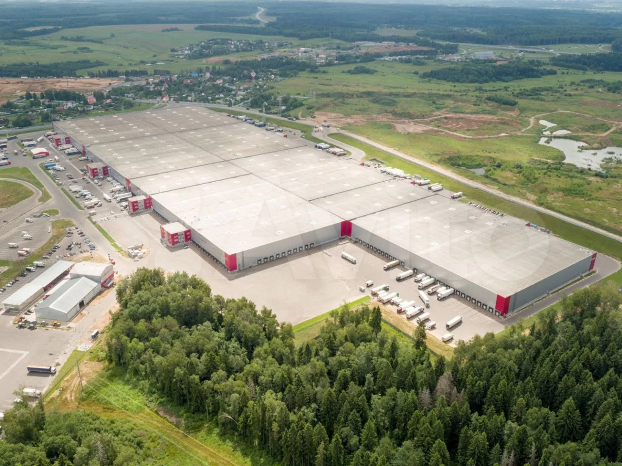 Снять  коммерческую недвижимость