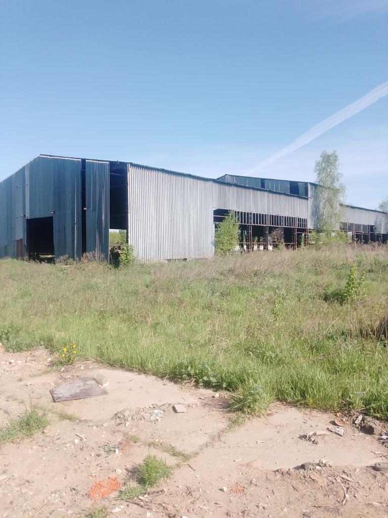 Снять  помещение свободного назначения