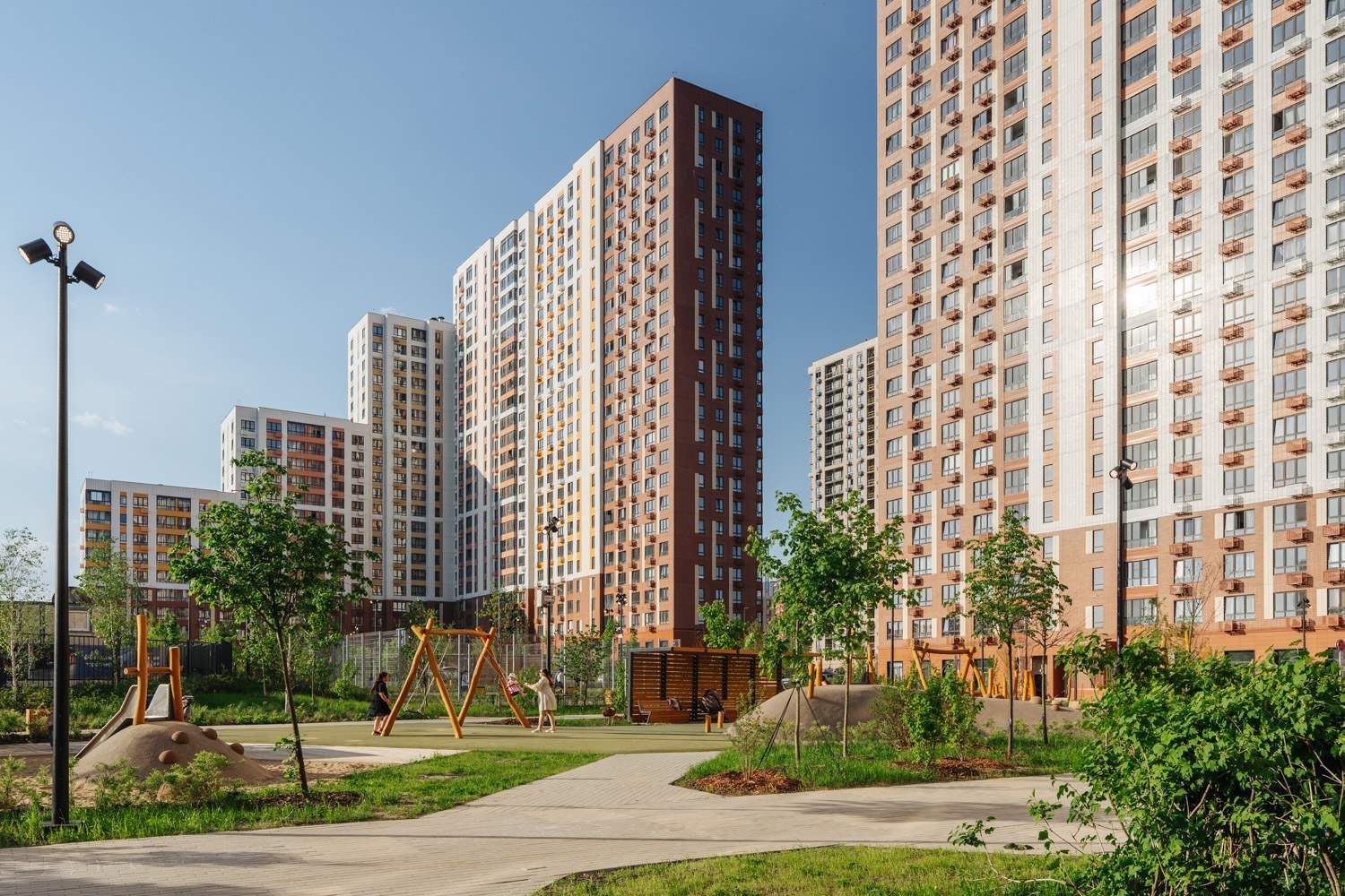 Купить  машиноместо