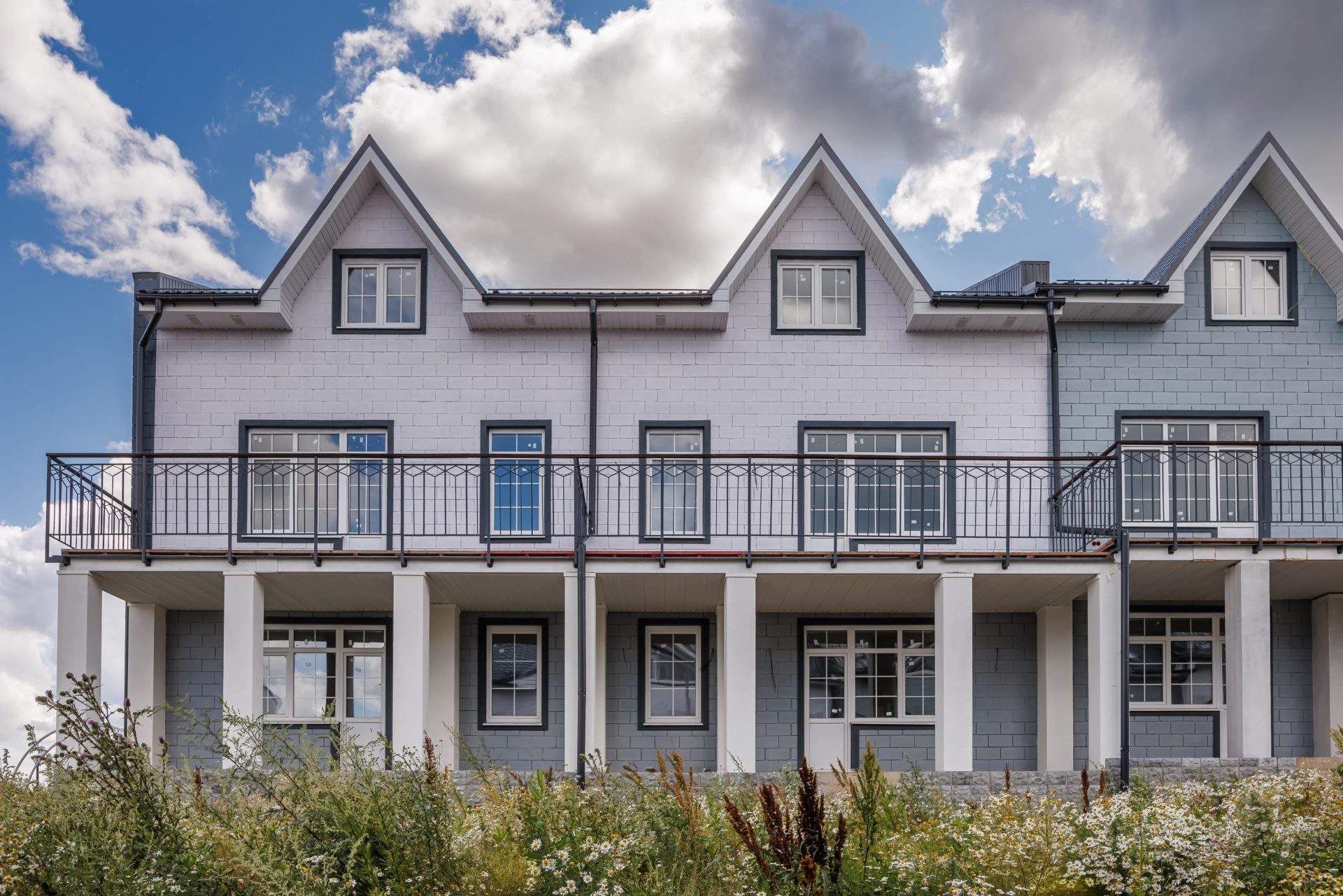 Купить  коттедж