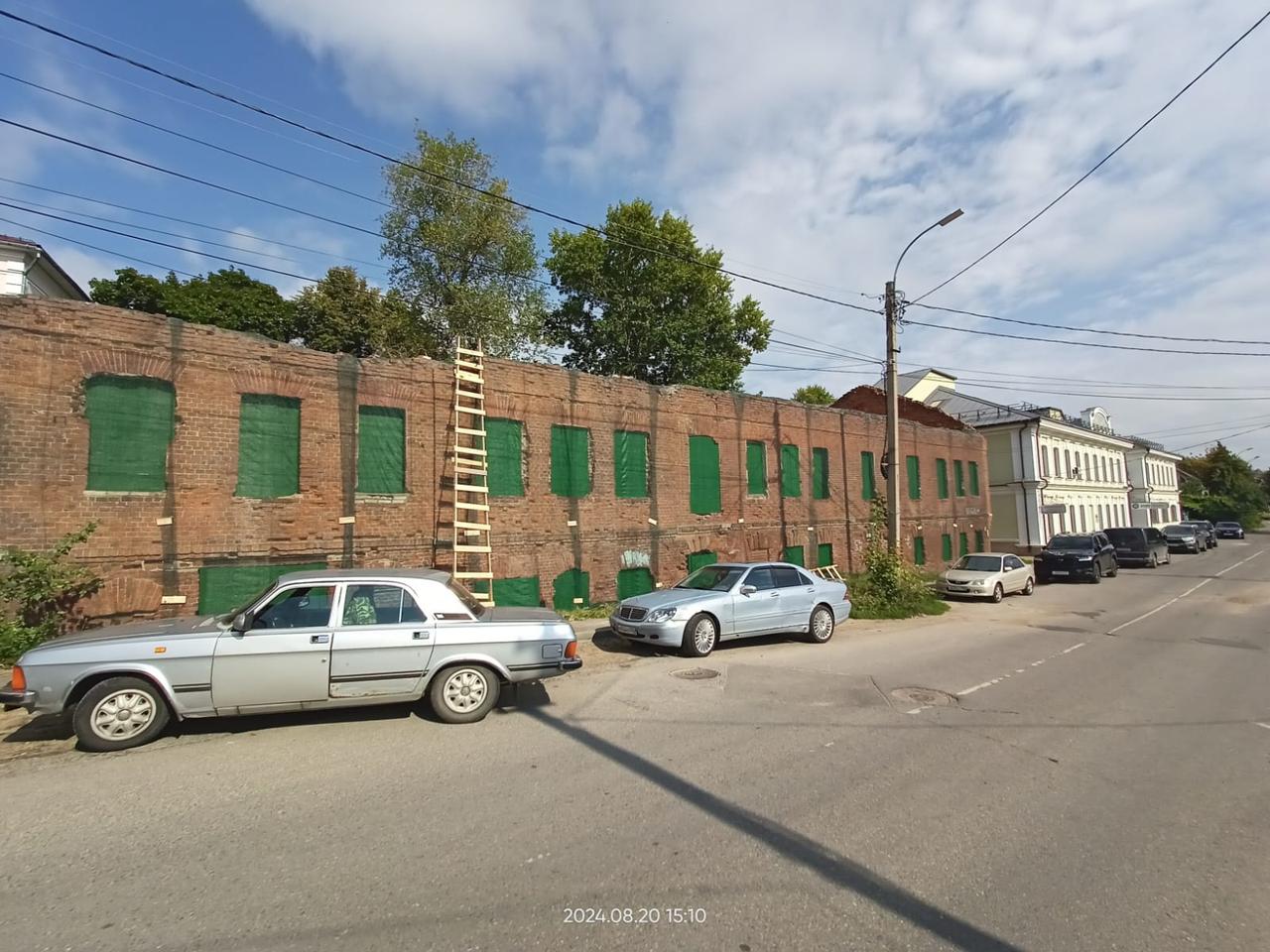 Купить  здание