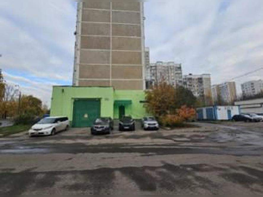 Снять  торговое помещение