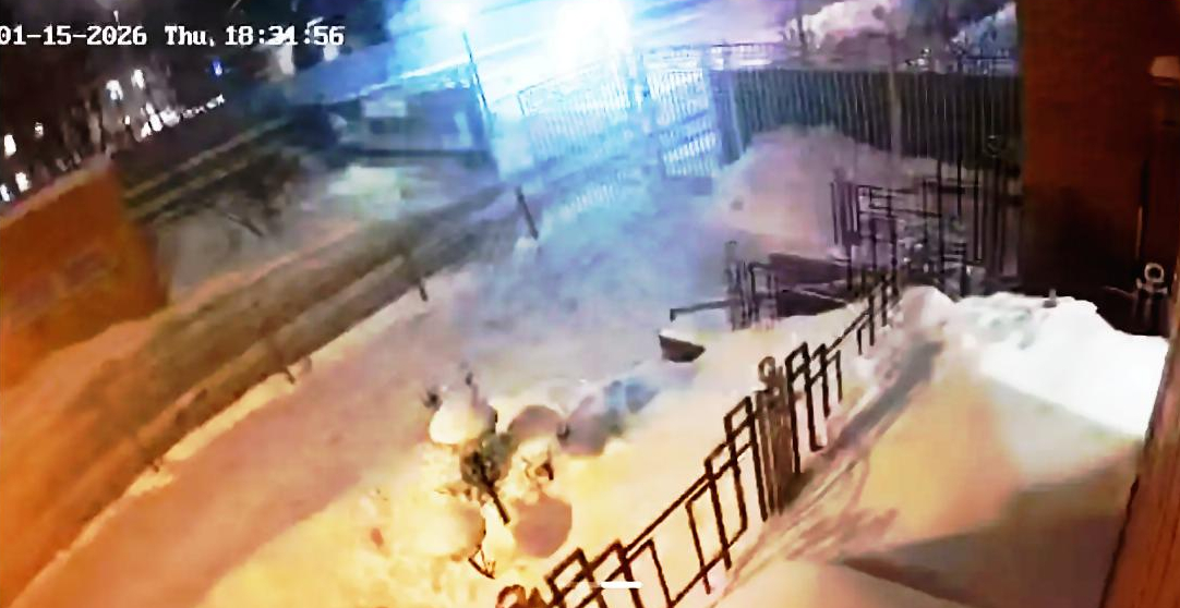 Снять  помещение свободного назначения