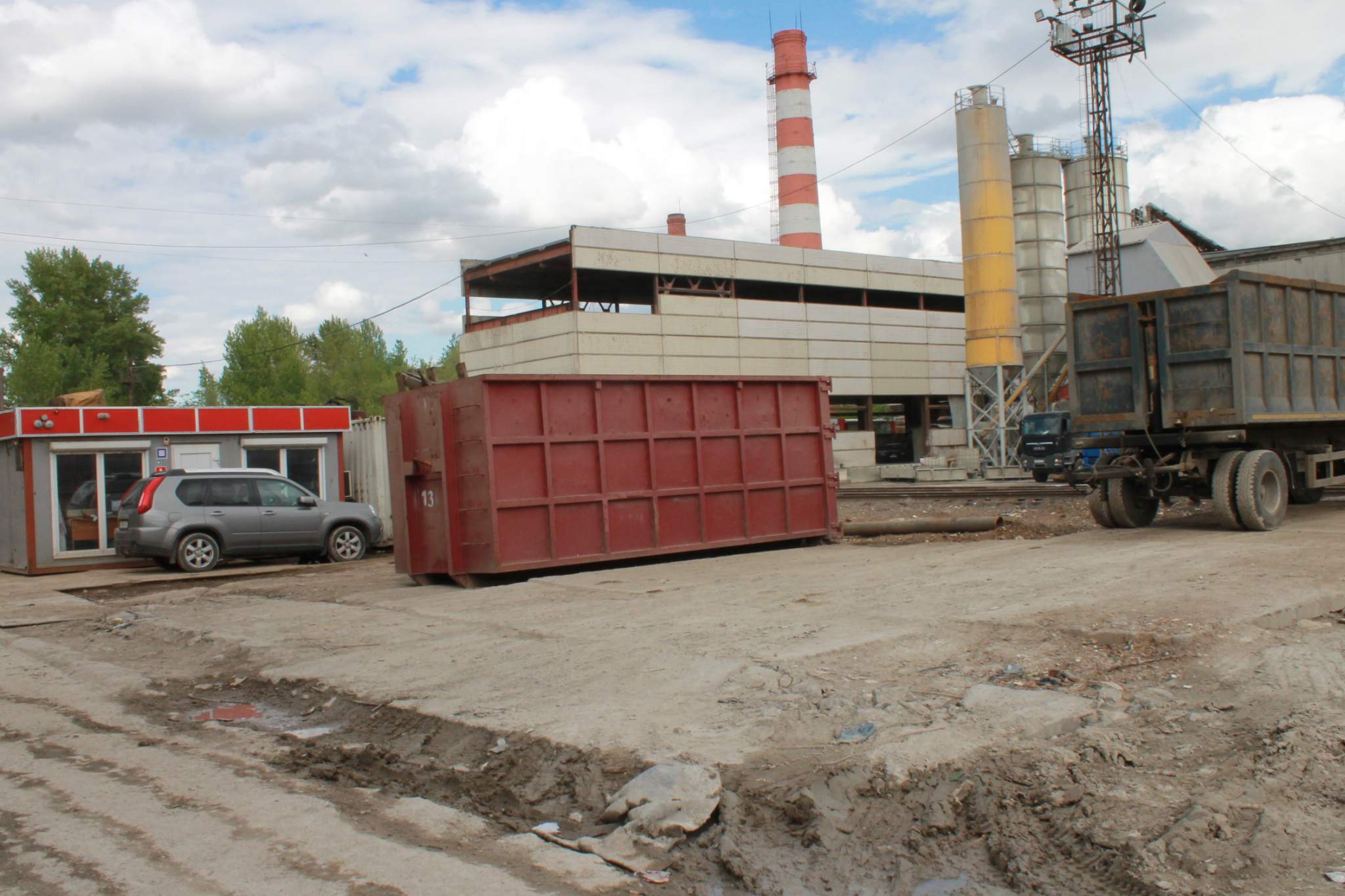 Снять  участок