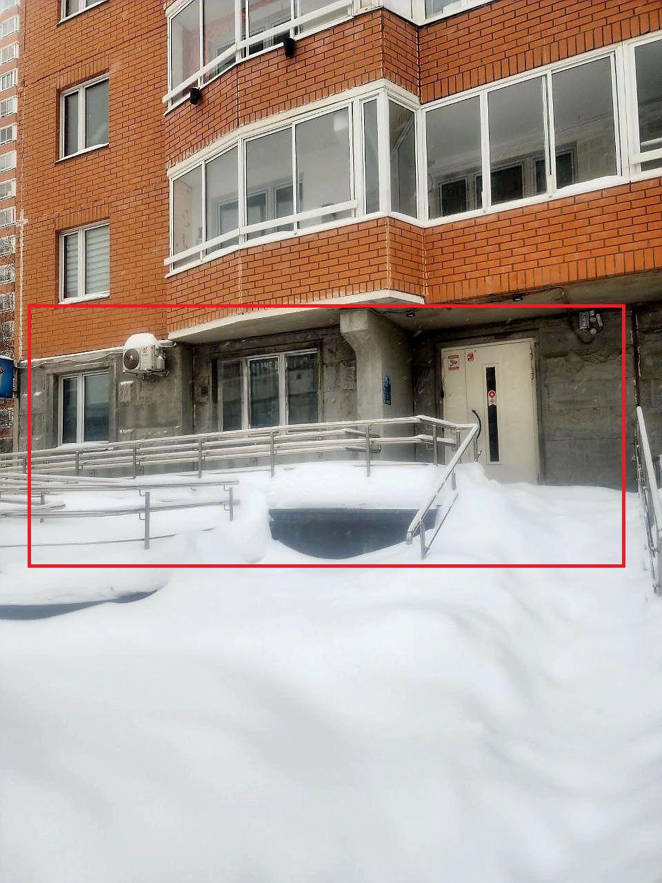 Снять  помещение свободного назначения