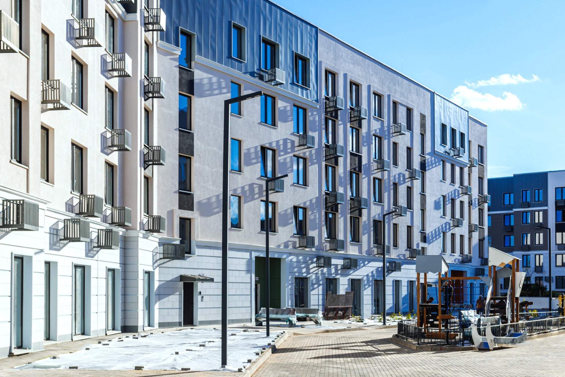 Снять  помещение свободного назначения