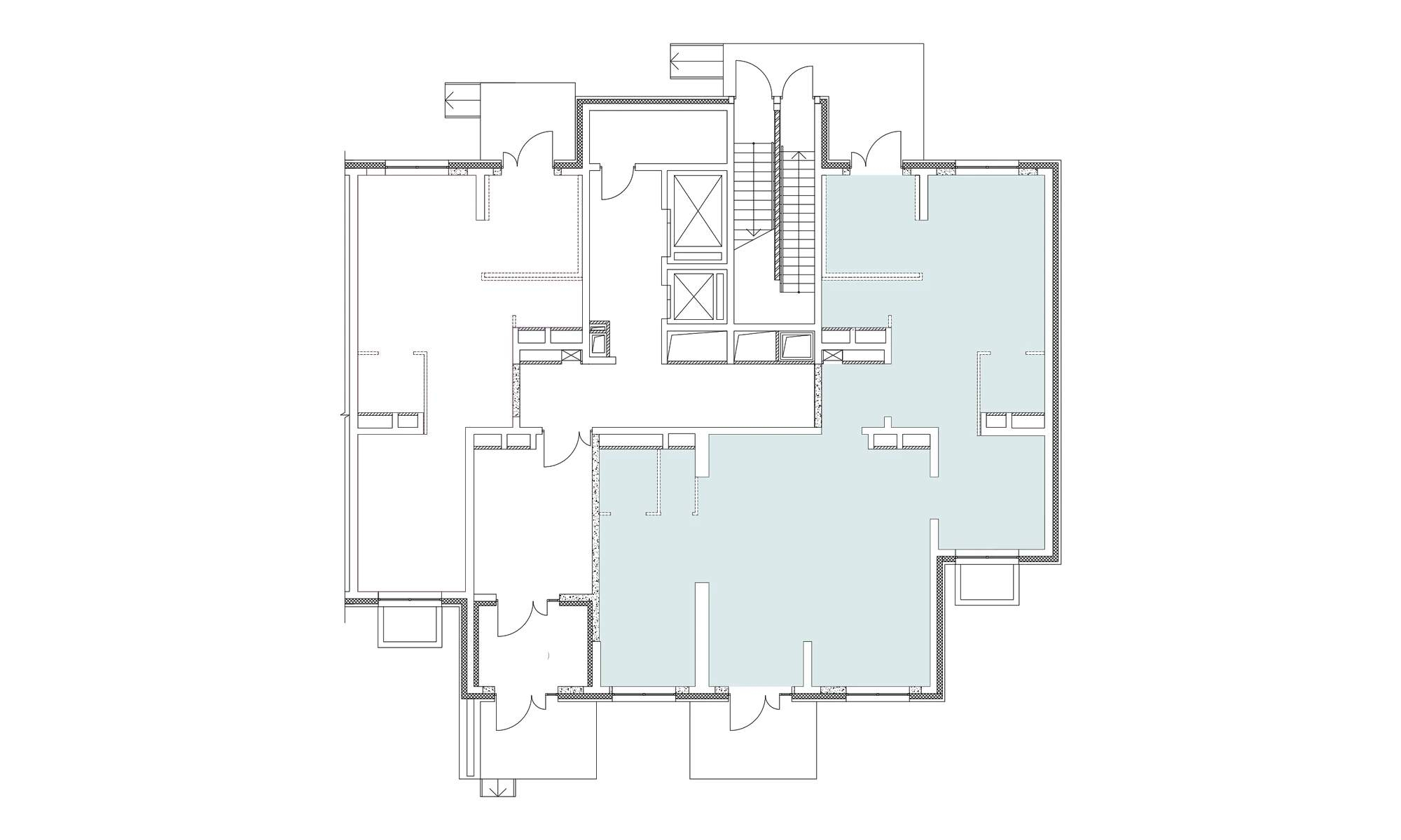 Снять  помещение свободного назначения