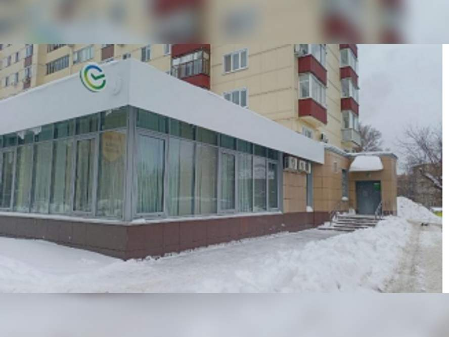 Снять  помещение свободного назначения