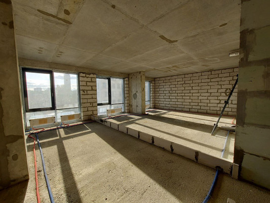 Купить 4-комнатную квартиру