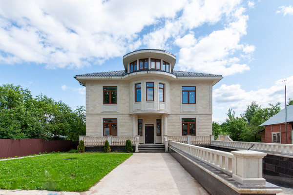 Купить  дом