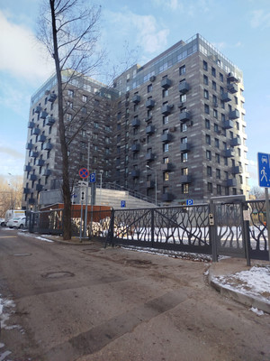 Купить --комнатную квартиру