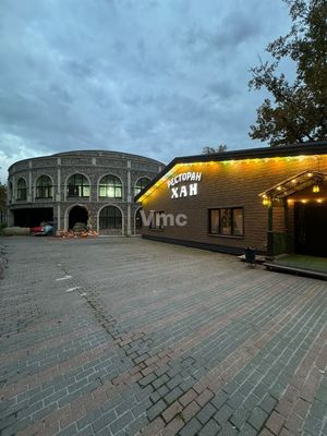 Снять  помещение свободного назначения