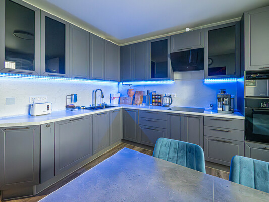 Купить 3-комнатную квартиру