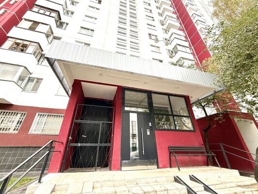 Купить 3-комнатную квартиру