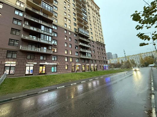 Купить  торговое помещение