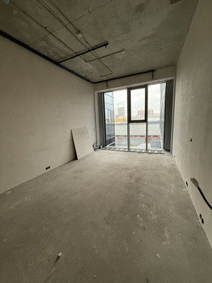 Купить --комнатную квартиру