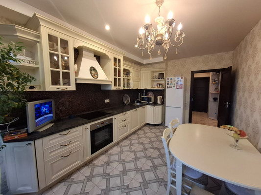 Купить 3-комнатную квартиру