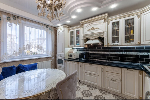 Купить 3-комнатную квартиру