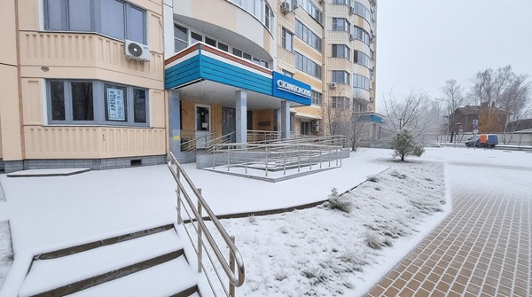 Снять  помещение свободного назначения