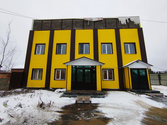 Снять  помещение свободного назначения