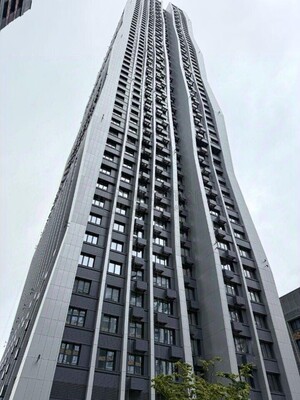 Купить --комнатную квартиру