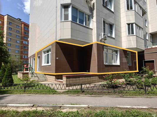 Снять  помещение свободного назначения