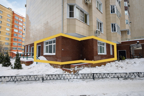 Снять  помещение свободного назначения