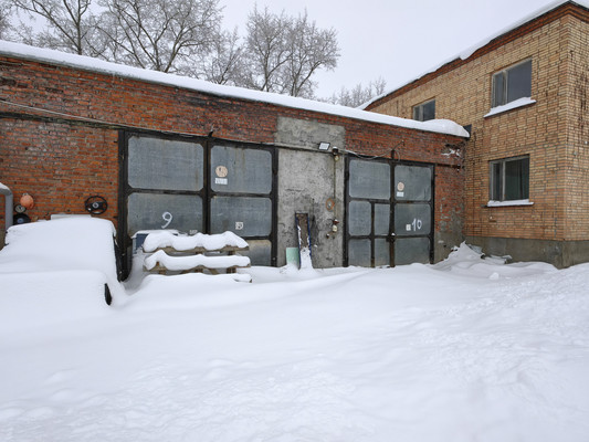 Снять  помещение свободного назначения