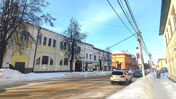 Снять  помещение свободного назначения