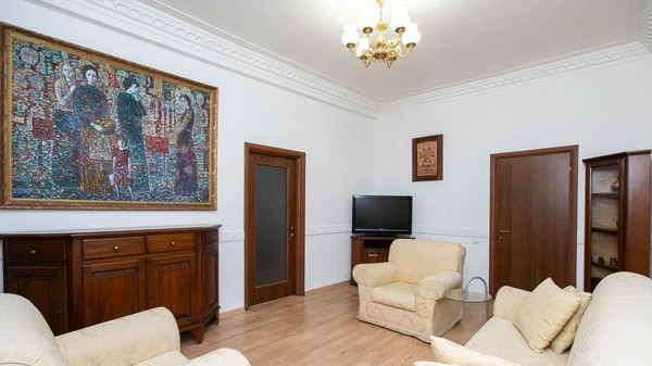 Снять 4-комнатную квартиру