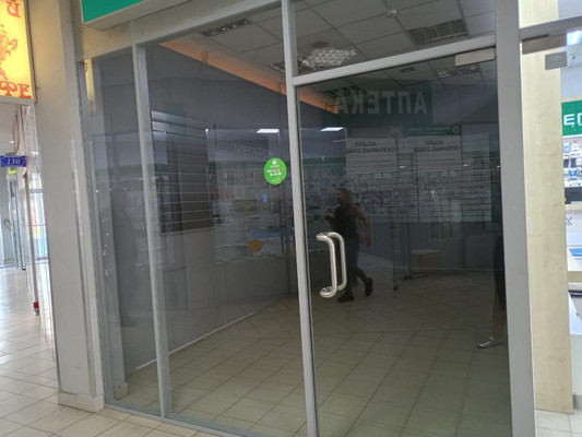 Снять  помещение свободного назначения