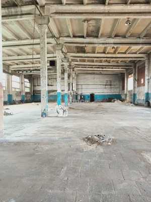 Снять  помещение свободного назначения