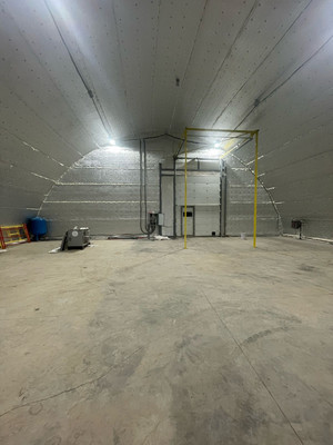 Снять  склад