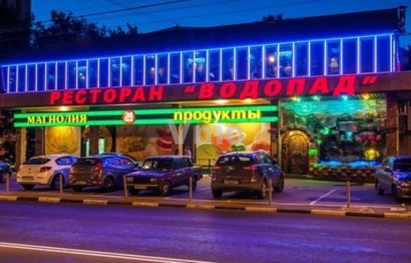 Снять  помещение свободного назначения