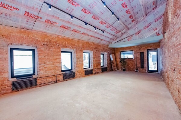 Купить  помещение свободного назначения