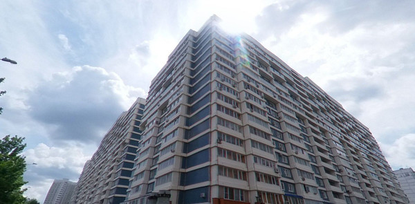 Купить 4-комнатную квартиру