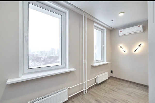 Купить --комнатную квартиру