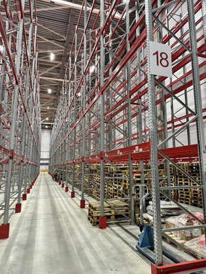 Снять  склад