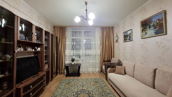 Купить 3-комнатную квартиру