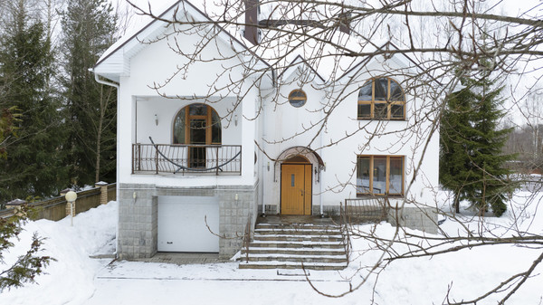 Купить  дом