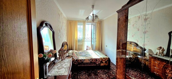 Купить 3-комнатную квартиру