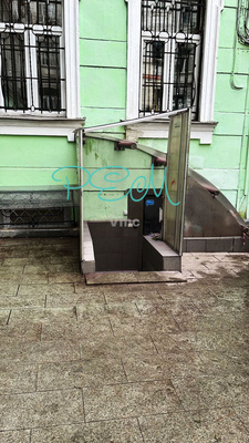 Снять  помещение свободного назначения
