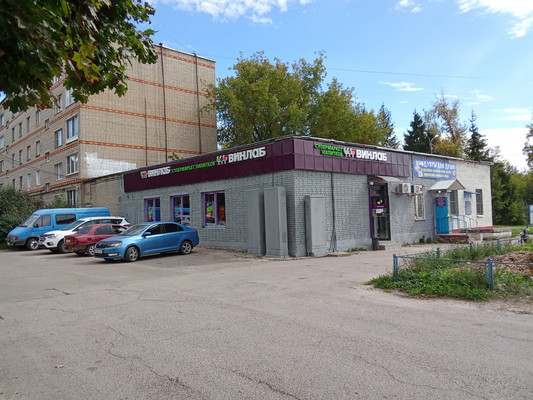 Снять  торговое помещение