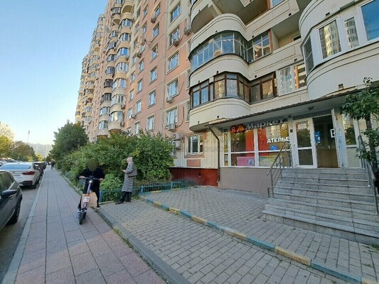 Купить  помещение свободного назначения