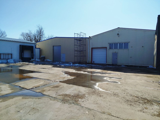 Снять  помещение свободного назначения