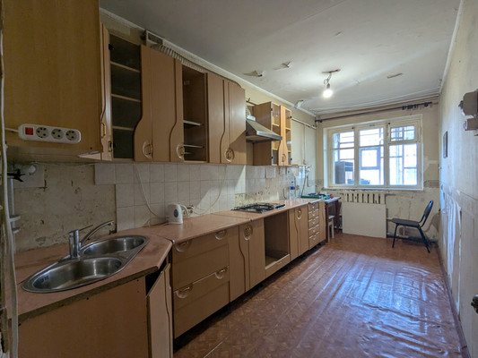 Купить 3-комнатную квартиру