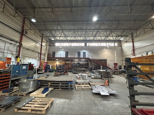 Снять  производство